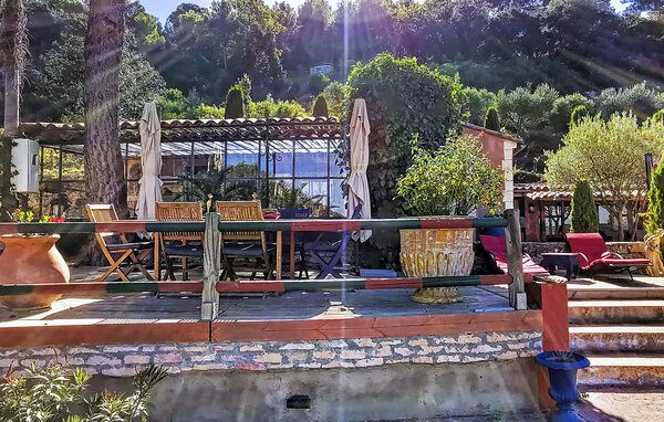 Location de vacances - Le Beausset , France - FVV214 106