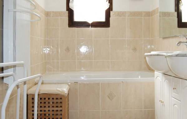 Casa de vacaciones - Regusse , Francia - FVV227 701