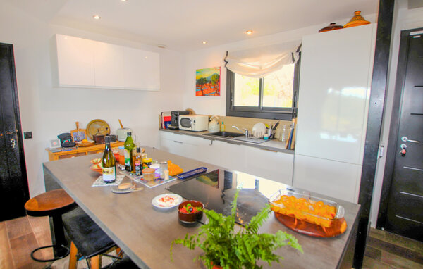 Location de vacances - Bormes les Mimosas , France - FVV248 402