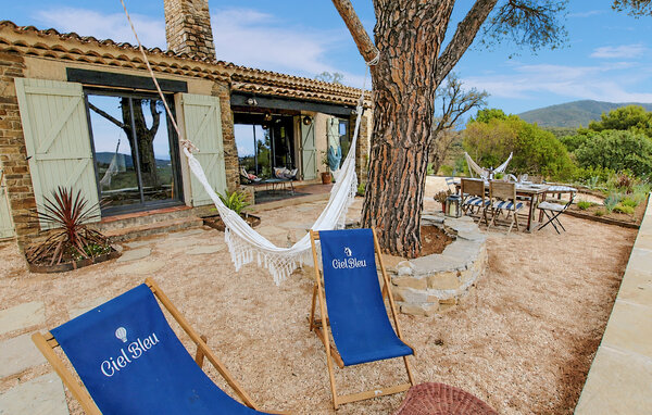Location de vacances - Bormes les Mimosas , France - FVV248 102
