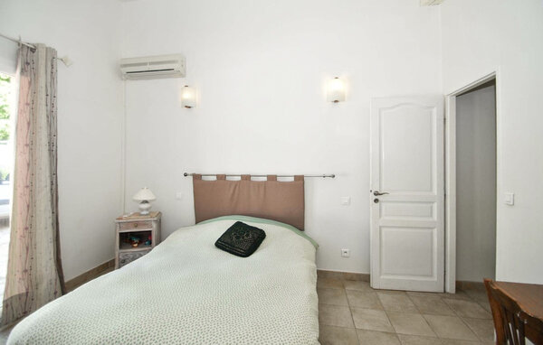 Vakantiehuis - Sollies-Pont , Frankrijk - FVV250 602