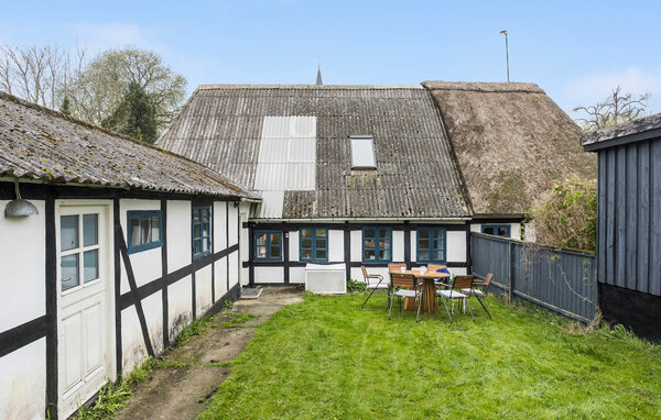 Holiday Home - Bregninge , Denmark - G11505 1