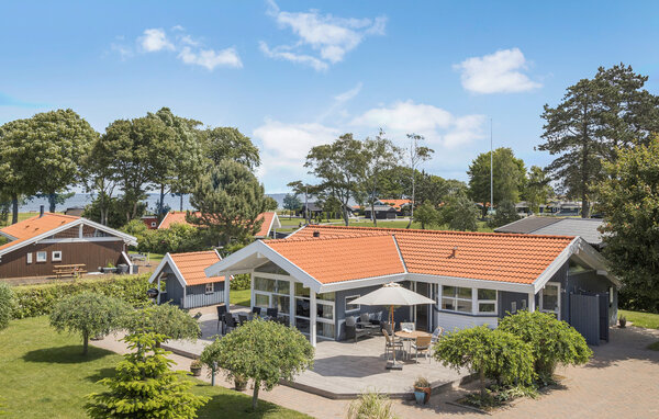 Holiday Home - Jørgensø Strand , Denmark - G51193 1