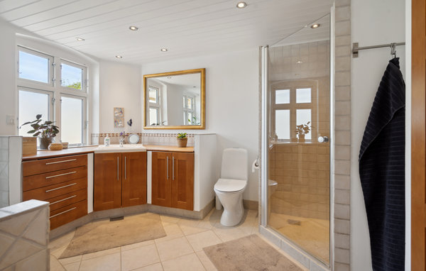 Semesterhus - Bovense , Danmark - G51854 701