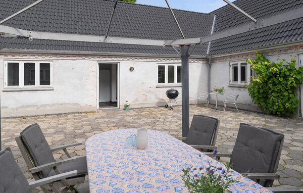 Semesterhus - Tørresø Strand , Danmark - G51947 101