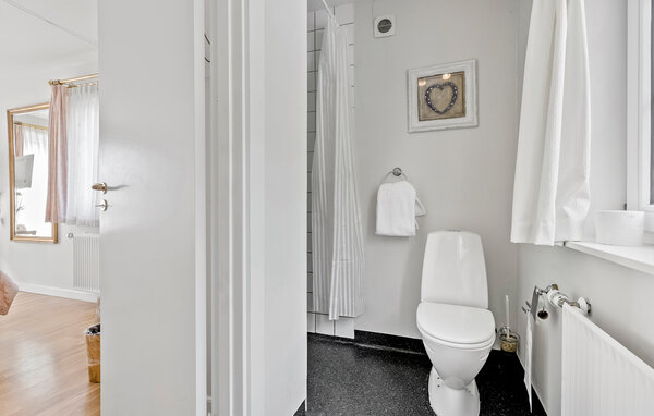 Holiday Home - Horne , Denmark - G52566 703