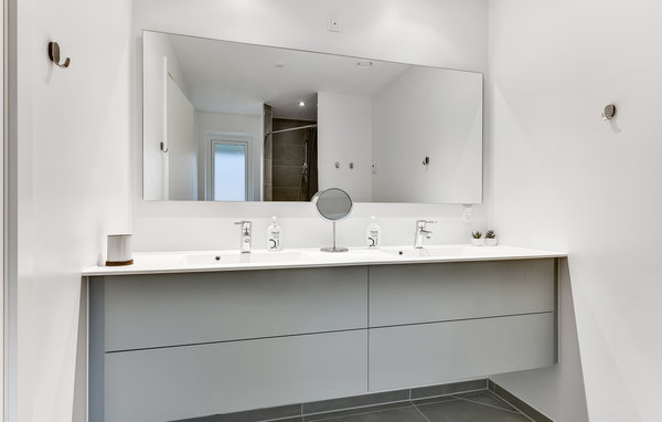 Feriehuse - Thurø , Danmark - G53006 701