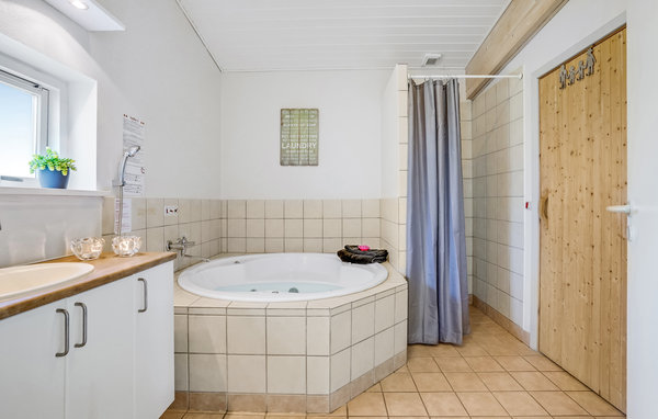 Feriehuse - Nab/Fåborg Strand , Danmark - G53421 8
