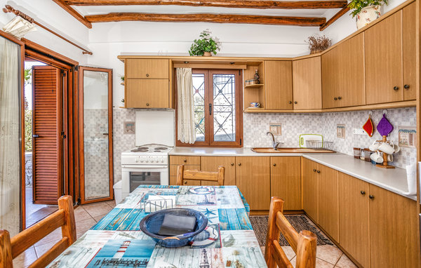 Holiday Home - Agia Paraskevi Rethymno , Greece - GKR219 403
