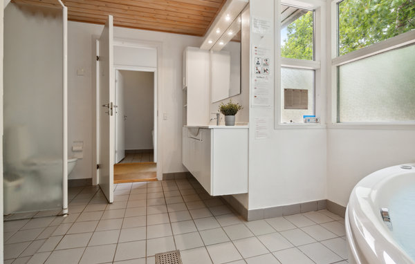 Feriebolig Rubinsøen Skovhuse
