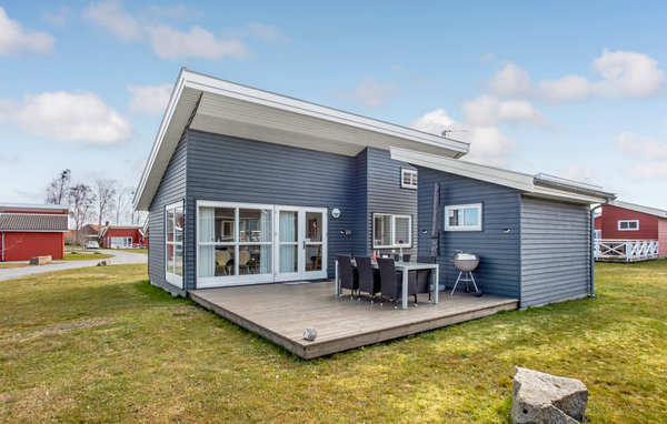 Holiday Home - Rø , Denmark - H0084 1