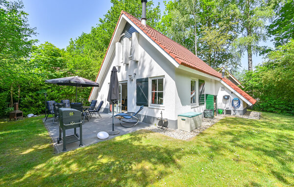 Holiday Home - Exloo , Holland - HDR167 1