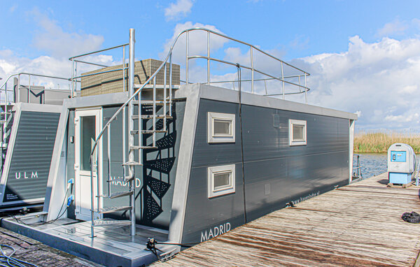 Houseboat - Lelystad , Holland - HFL024 1