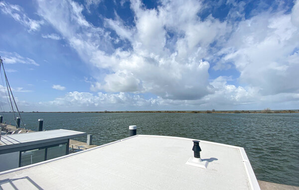 Husbåt/Hus på vatten - Lelystad , Holland - HFL112 103