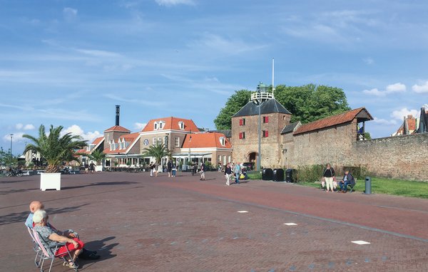 Dom 