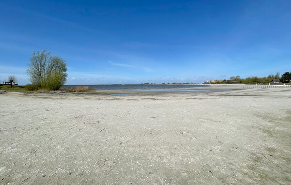Holiday Home - Makkum , Holland - HFR336 902