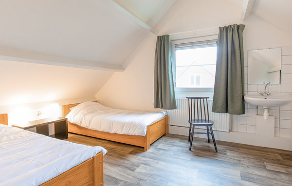 Vakantiehuis - Noordwolde , Nederland - HFR406 602