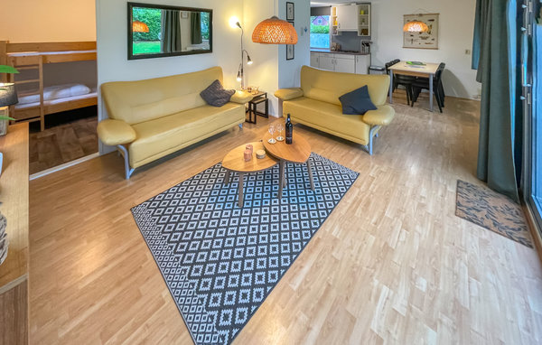 Vakantiehuis - Noordwolde , Nederland - HFR406 301