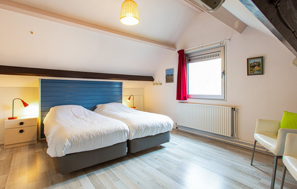 Vakantiehuis - Noordwolde , Nederland - HFR411 601