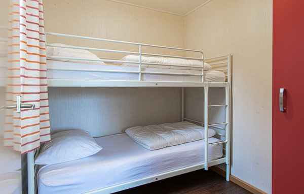 Vakantiehuis - Noordwolde , Nederland - HFR411 604