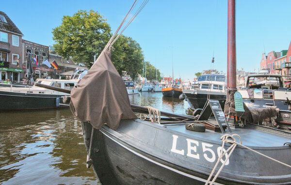 Holiday Home - Lemmer , Holland - HFR462 901
