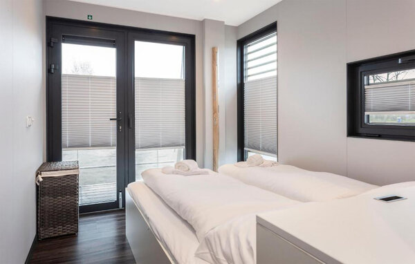 łódź mieszkalna - Sneek , Holandia - HFR514 603