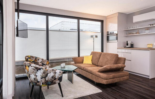 łódź mieszkalna - Sneek , Holandia - HFR514 3