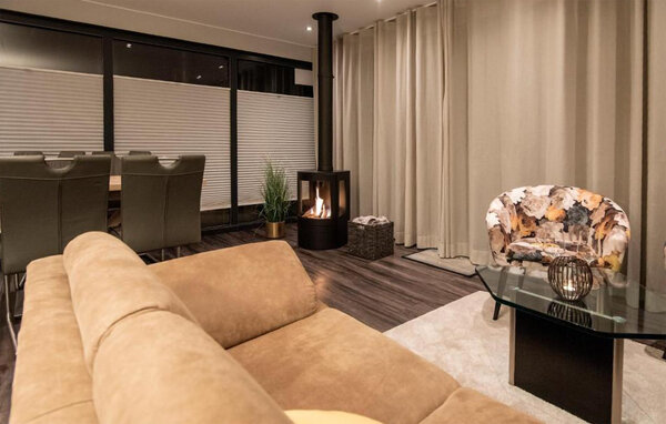 łódź mieszkalna - Sneek , Holandia - HFR514 7