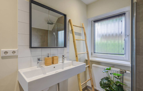 Semesterhus - Kerkdriel , Holland - HGE134 702