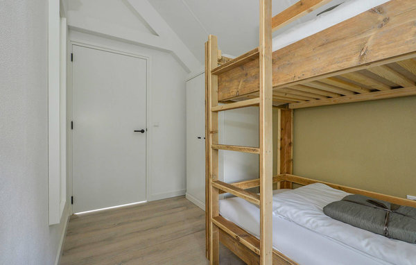 Semesterhus - Kerkdriel , Holland - HGE134 708