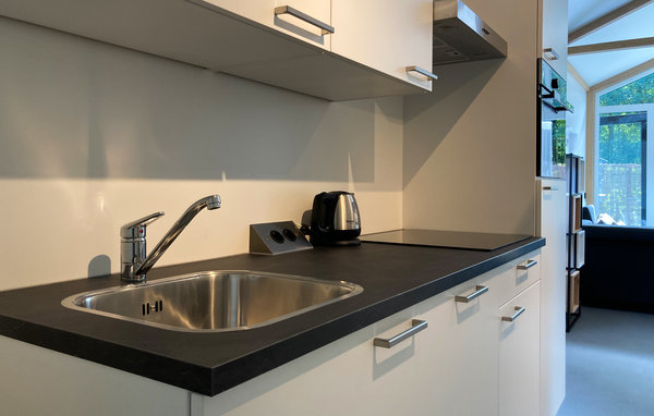 Semesterhus - Putten , Holland - HGE162 401