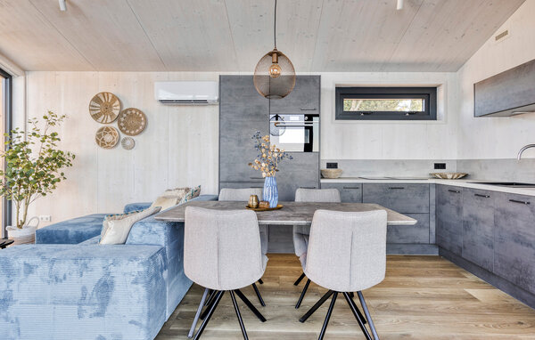 Holiday Home - Kerkdriel , Holland - HGE232 401