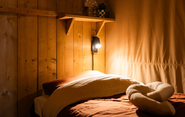 Holiday Home - Voorthuizen , Holland - HGE904 602