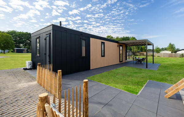 Wunderschön eingerichtetes Ferienhaus mit privatem Whirlpool im Herzen der Veluwe!

Genießen Sie einen erholsamen und abwechslungsreichen Urlaub in der Veluwe. Dieses gepflegte Ferienhaus mit liebev..