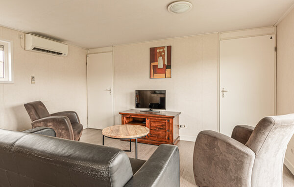 Holiday Home - Wagenborgen , Holland - HGR086 301
