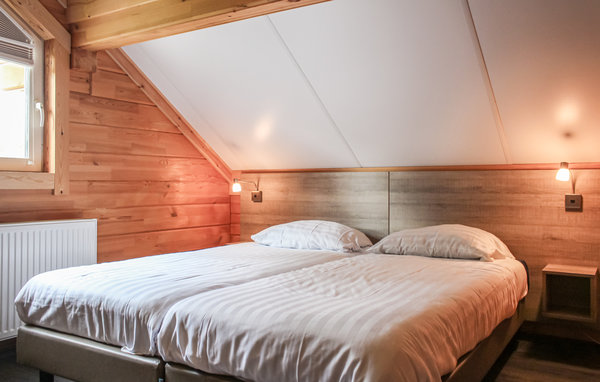 Semesterhus - Heel , Holland - HLI071 602
