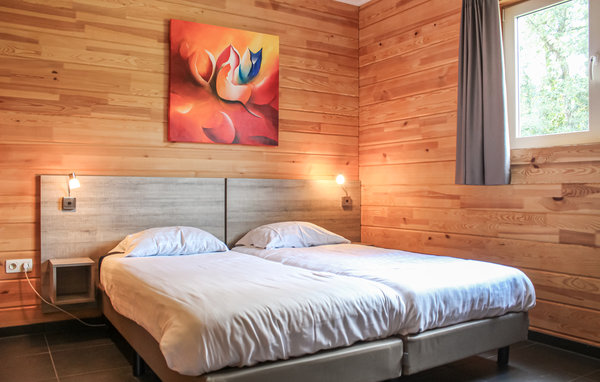 Semesterhus - Heel , Holland - HLI071 603
