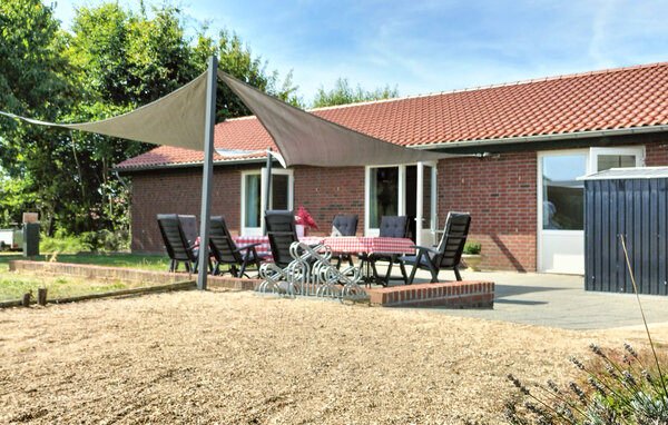 Semesterhus - Beesel , Holland - HLI097 103