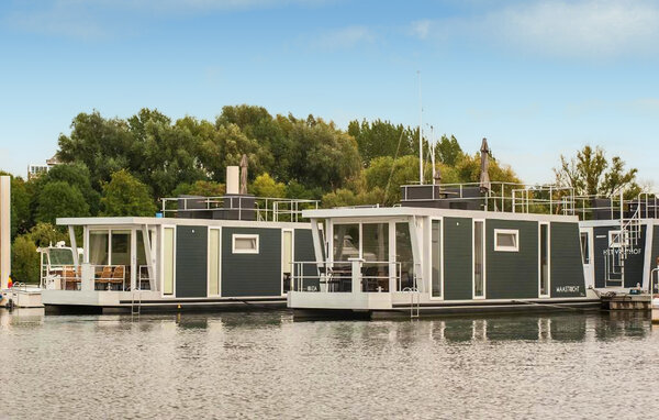 Houseboat - Maastricht , Holland - HLI407 1