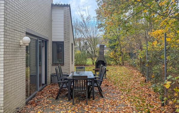 Semesterhus - Hoeven , Holland - HNB018 2