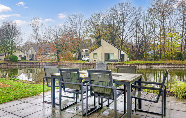 Holiday Home - Hoeven , Holland - HNB022 2