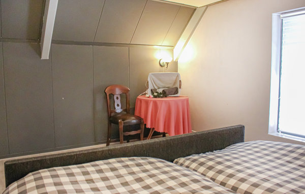 Holiday Home - Udenhout , Holland - HNB085 602
