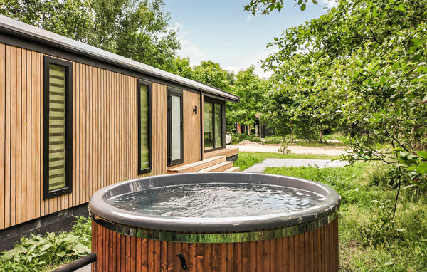 Semesterhus - Oud Gastel , Holland - HNB352 2