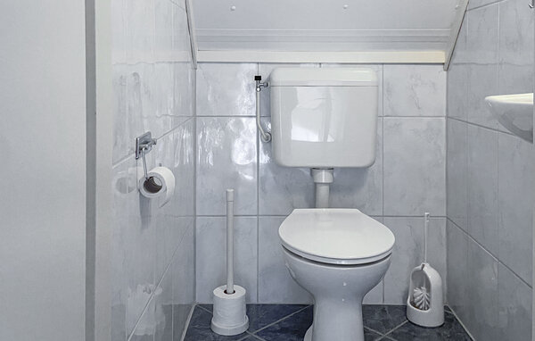 Holiday Home - Sint Maarten , Holland - HNH064 704