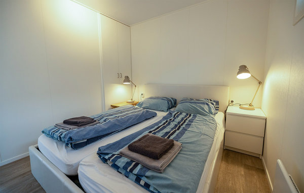 Husbåt/Hus på vatten - Aalsmeer , Holland - HNH227 601