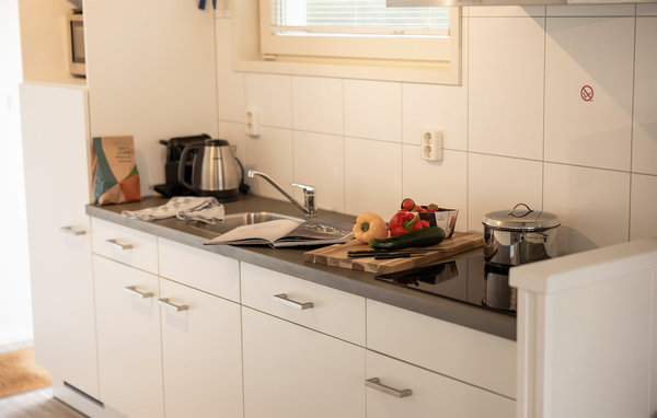 Huisboot - Aalsmeer , Nederland - HNH232 5