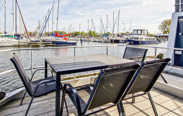 Hausboot - Naarden , Holland - HNH261 2