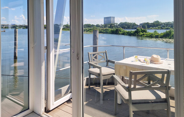 Houseboat - Amsterdam , Holland - HNH275 102