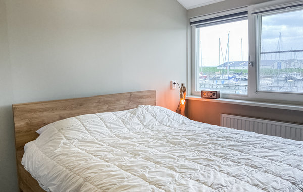 Holiday Home - Den Oever , Holland - HNH335 602