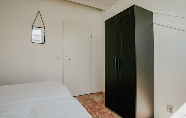 Vakantiehuis - Uitgeest , Nederland - HNH462 602